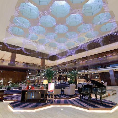 Crowne Plaza Nanjing Jiangning, an IHG Hotel Bagian luar foto