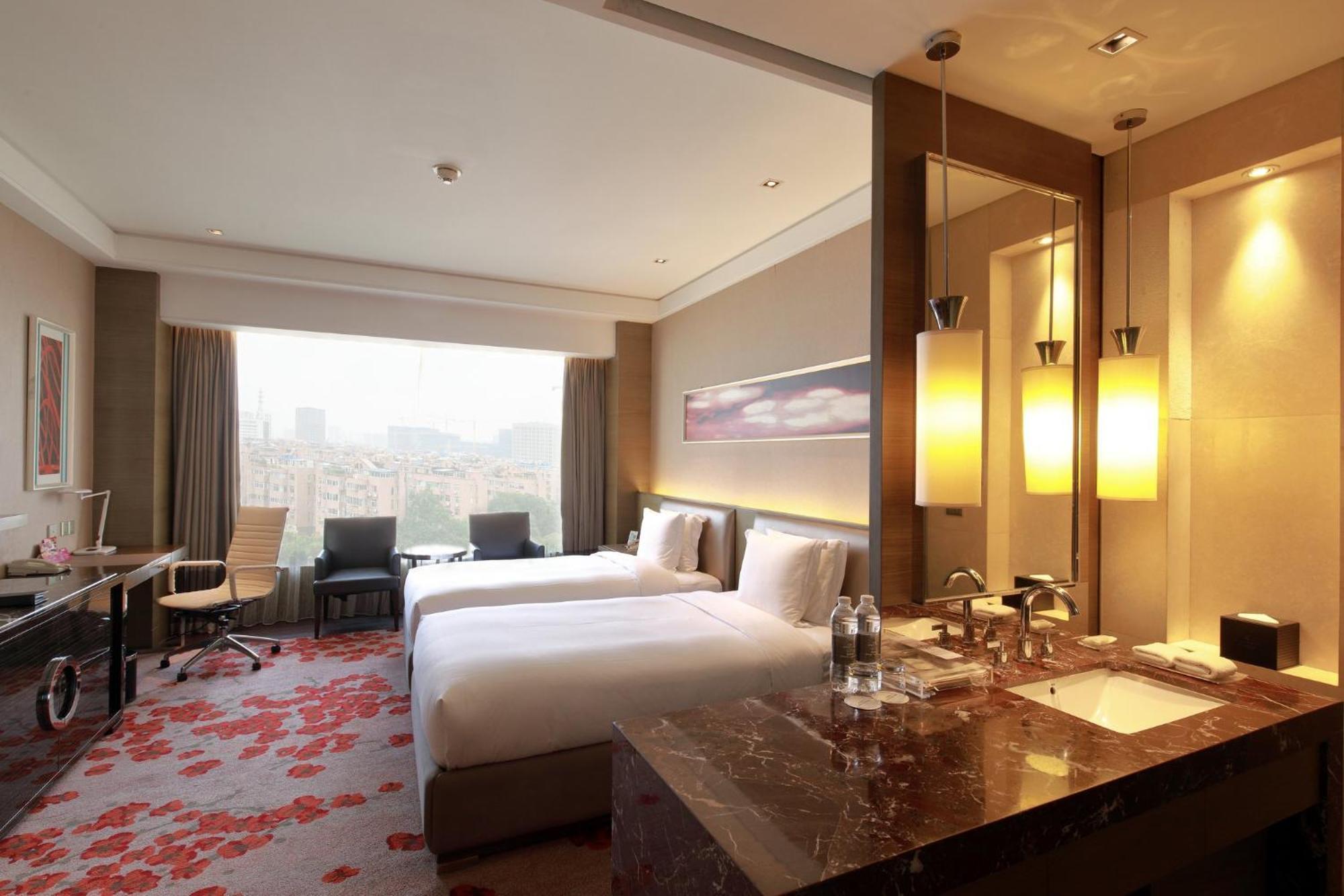 Crowne Plaza Nanjing Jiangning, an IHG Hotel Bagian luar foto